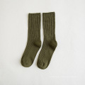 Chaussettes d&#39;équipage Femmes de style japonais Street Couleur des chaussettes de couleur Fabricants Girls Socks Wholesale Factory